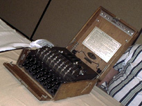 enigma machine (closed)